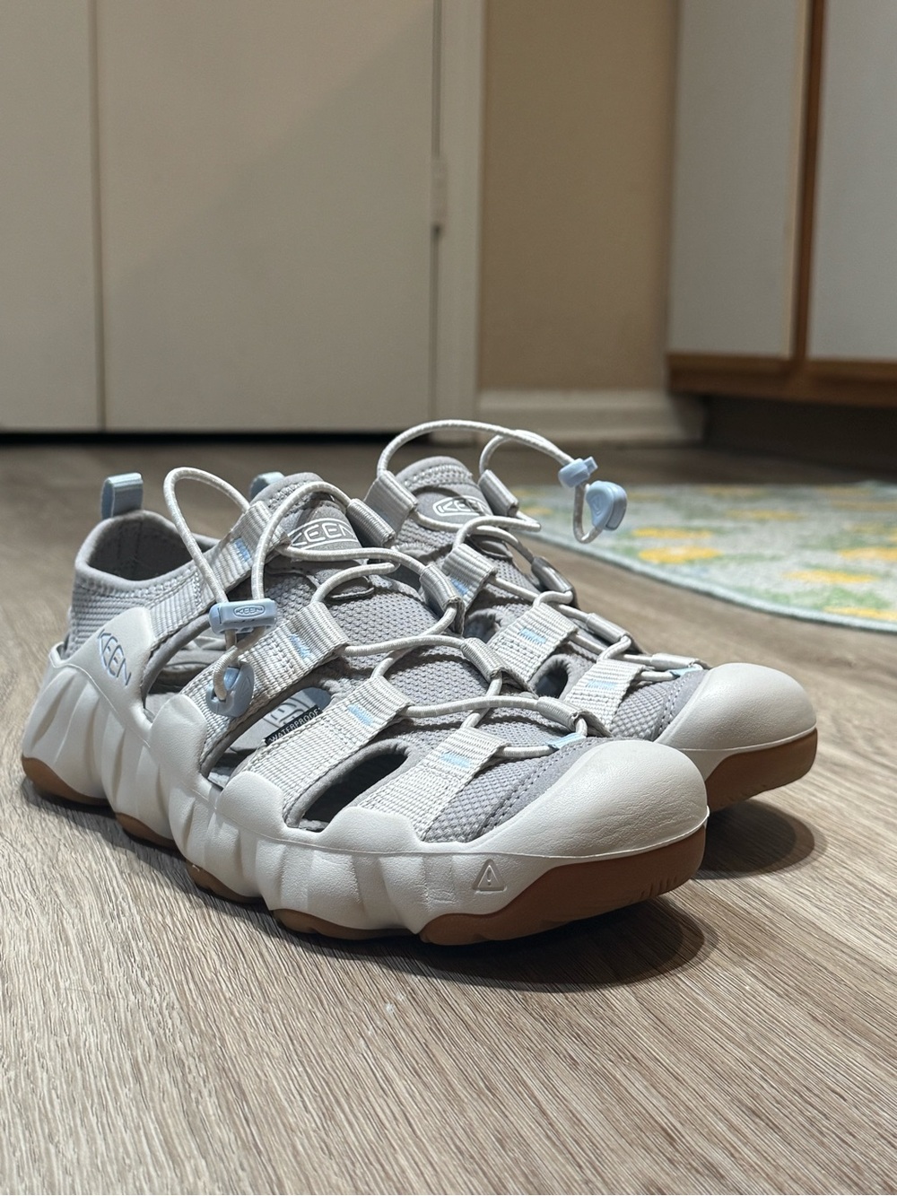 Keen Light Gray and Gum Trail Sandals